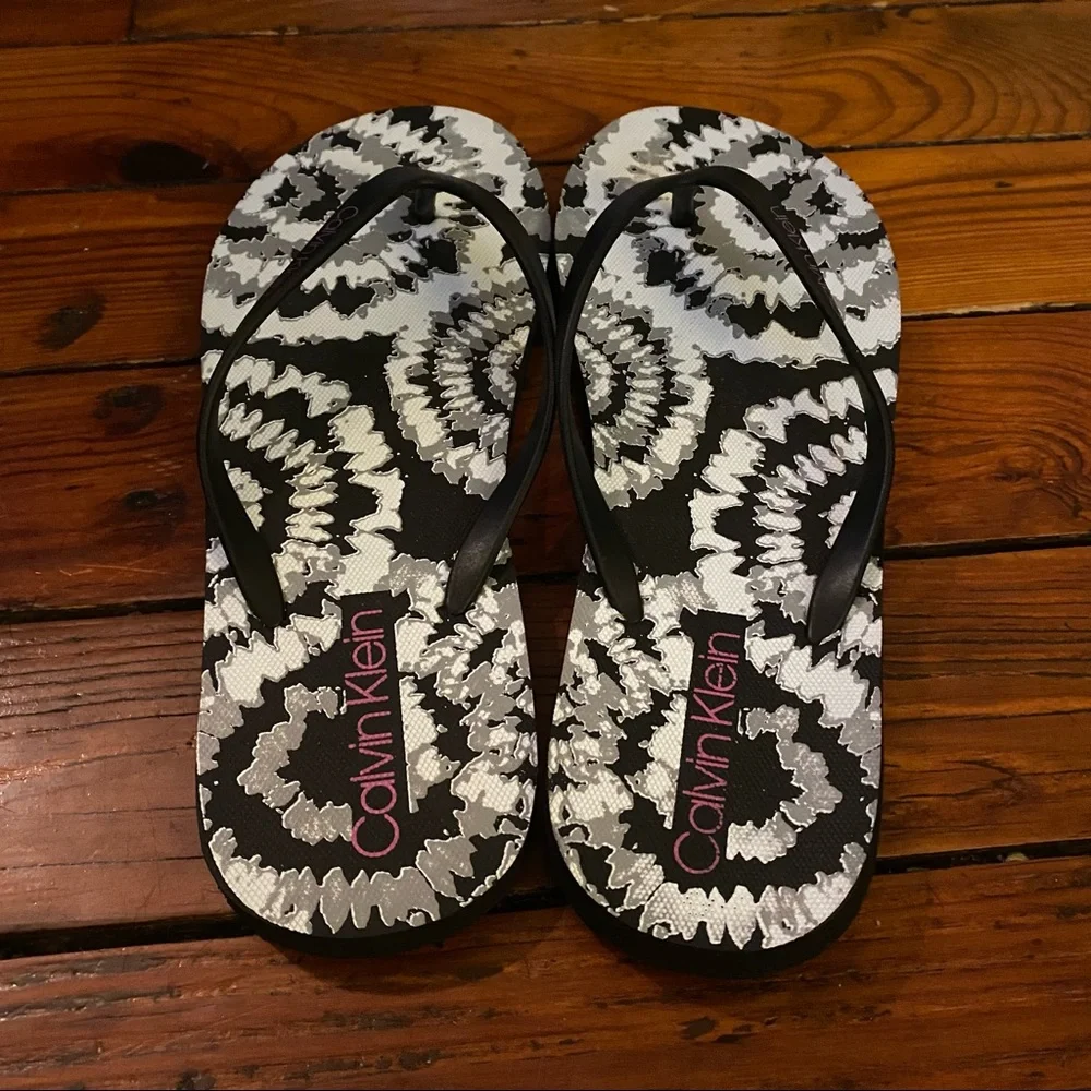 Calvin Klein Sham Tie Dyed Flip Flops Black Size 10 NWT